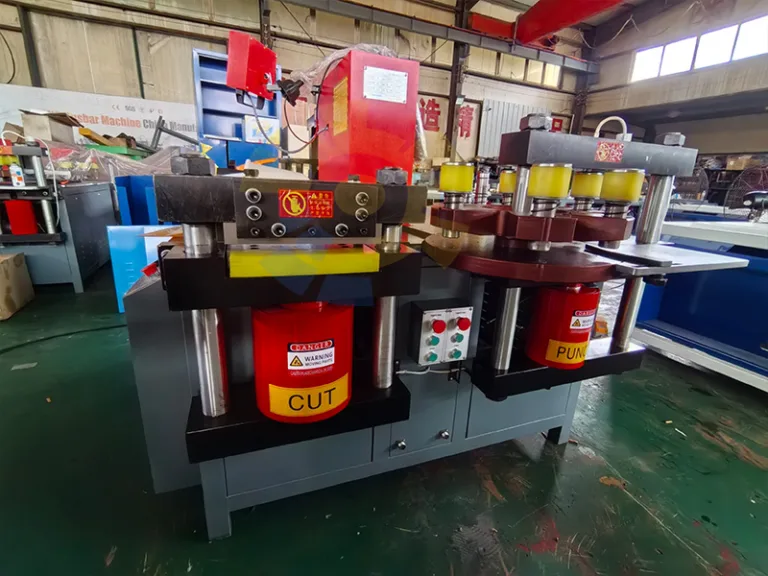 China Busbar Cutting Machine